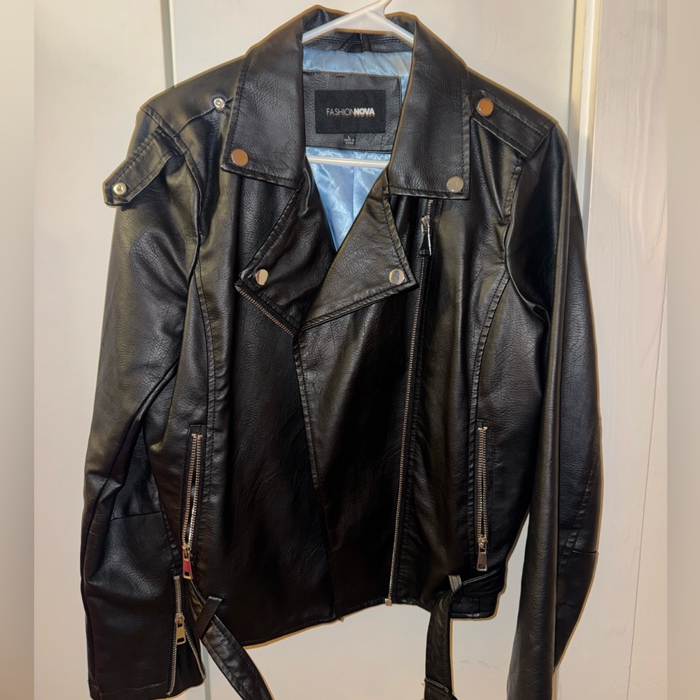 Fashion Nova Black Faux Leather Women's Moto Jacket